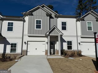 88 Maple Trl, Dawsonville, GA