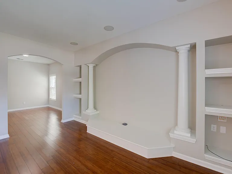 129 Herrick Ct — Photo 20
