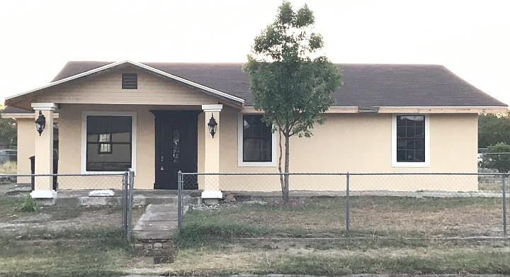 1st image of 1388 Rivera Dr
