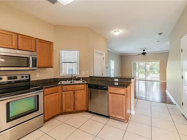 4177 Winding Vine Dr — Photo 19