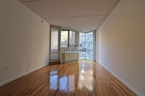 Rented by Tolmas Corporation | media 8