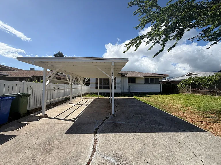 3022 Makini St — Photo 24