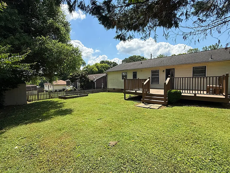6721 Westgrove Dr — Photo 15