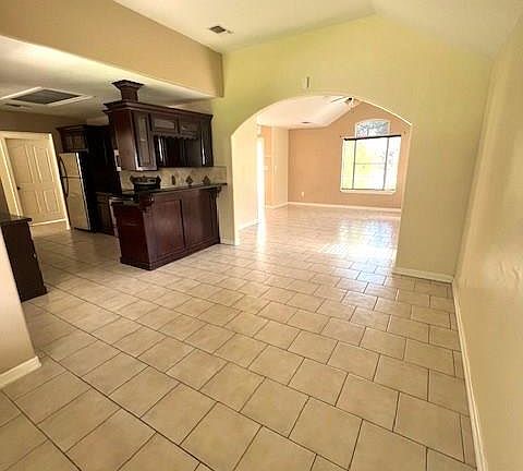 5th image of 5115 Elk Ln