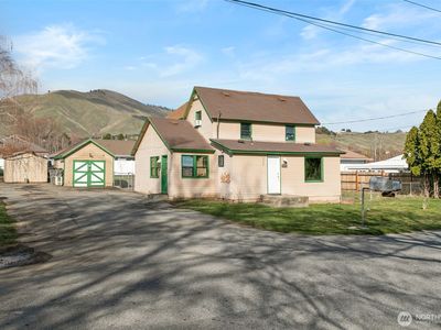 704 Woodward Drive, Wenatchee, WA, 98801