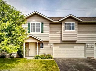 2027 Brittany Ct, Shakopee, MN 55379