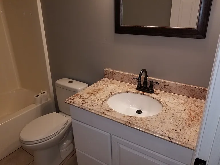 70 Montgomery St #8 — Photo 3