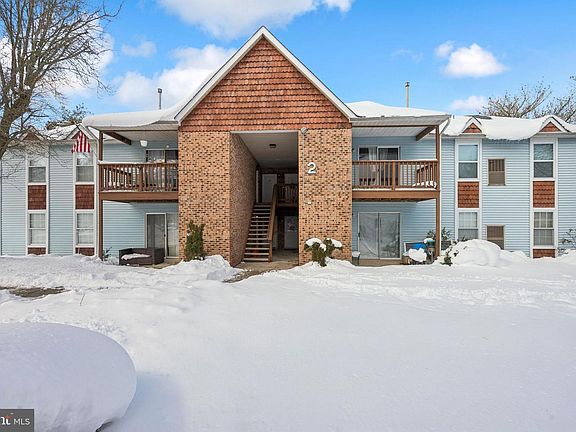 2nd image of 21 Buena Ct