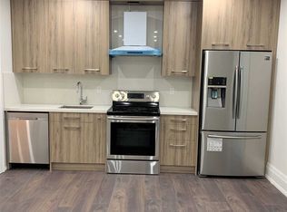 168 Fairview Rd W, Mississauga, ON L5B1K8