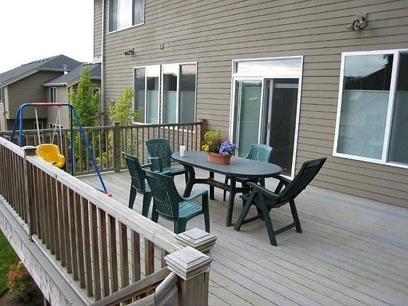 2nd image of 19509 SE 27th Pl