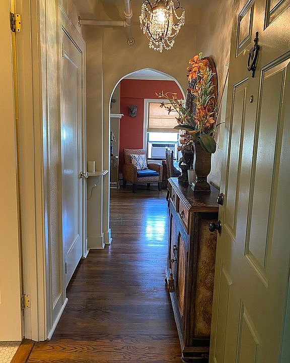 Formal foyer/entry