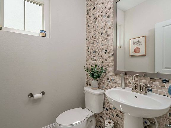 4th image of 1723 E Stella Ln