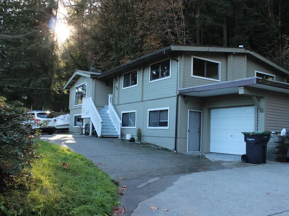 1472 Pipeline Rd, Coquitlam, BC V3E 2X1