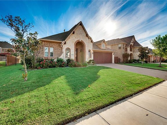 2nd image of 4212 Gleneagles Dr