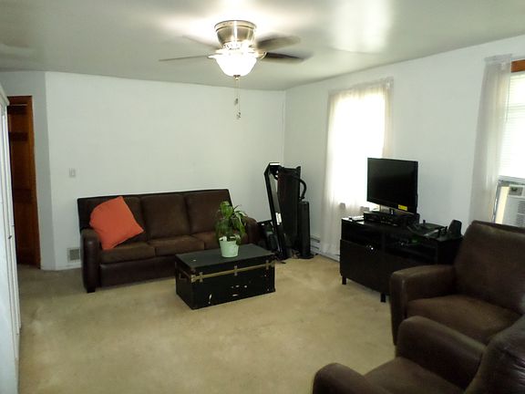 24 Francis Pl Pleasentville NY 7.29.22 29.JPG