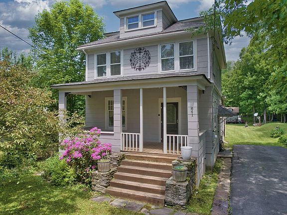 3rd image of 641 Debruce Rd