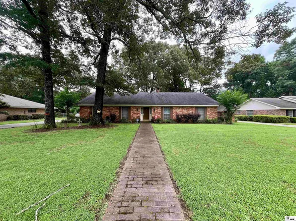 2014 Capella Dr, Bastrop, LA 71220