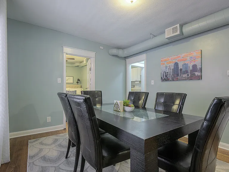 2541 Cherry St #3S — Photo 8