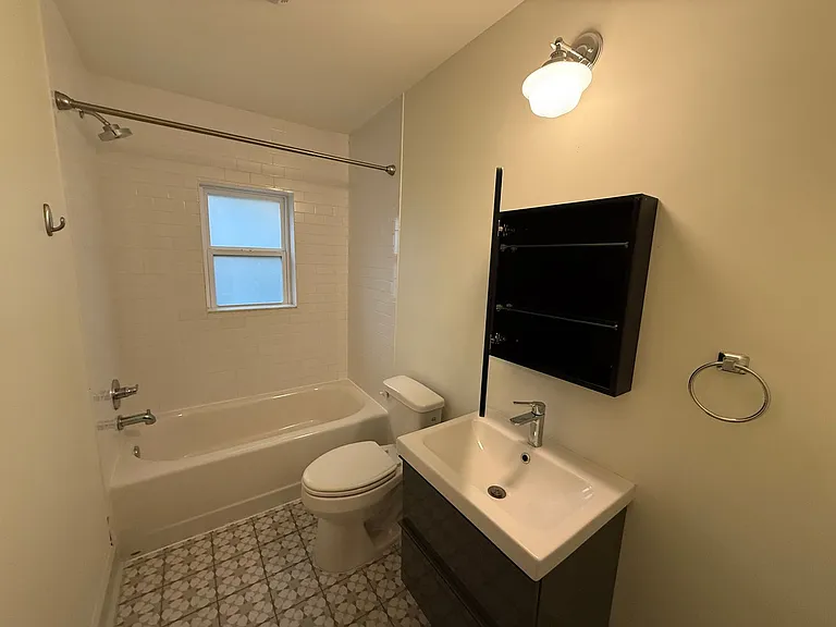 1203 Military Ct — Photo 20