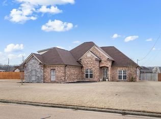 33 Carson Cv, Atoka, TN 38004