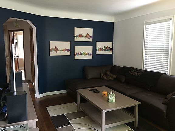 5th image of 2021 Hollywood Ave