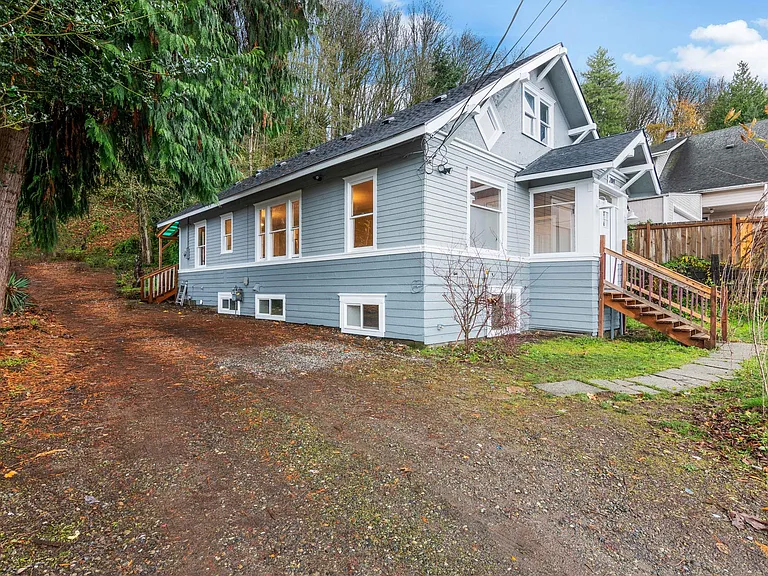 2819 S Alaska Pl #1 — Photo 3