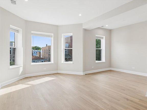 5th image of 3224 W Hirsch St #2