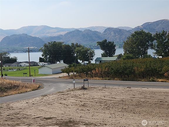 2nd image of 136 Eastlake Road