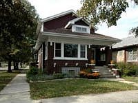 1st image of 1147 Clarence Ave