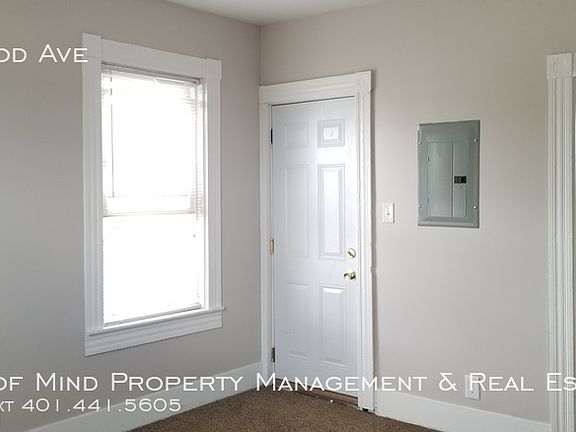 4th image of 334 Wood Ave
