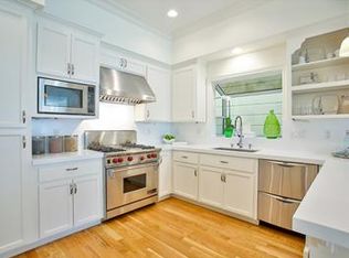 1844 Greenwich St, San Francisco, CA 94123