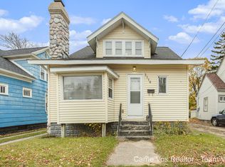 1116 Spring St, Muskegon, MI 49442