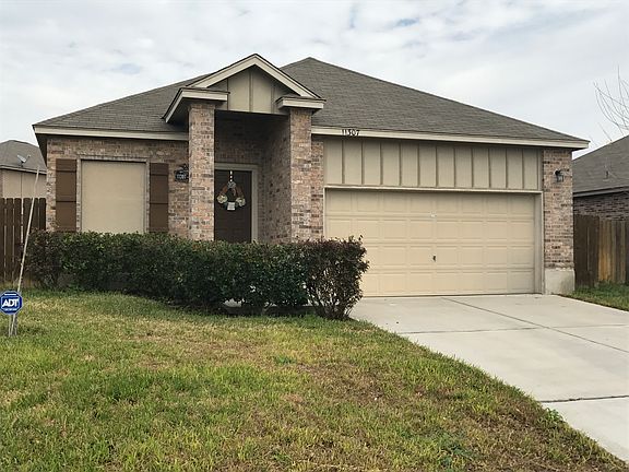 3rd image of 11307 Kirby Dr