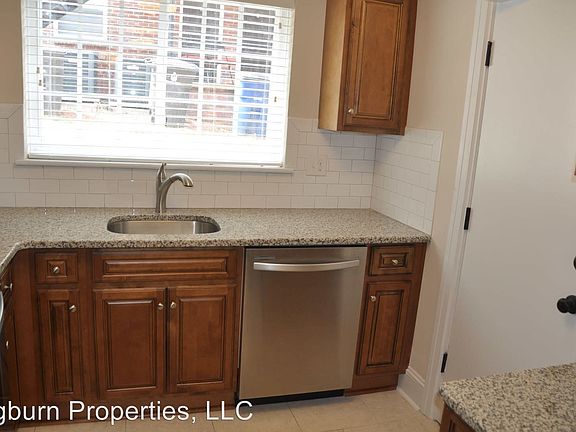 4th image of 237 N Sunset Dr APT 2