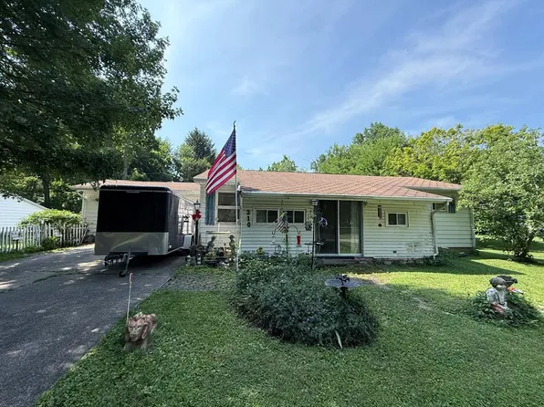 210 Water St, Tiro, OH 44887