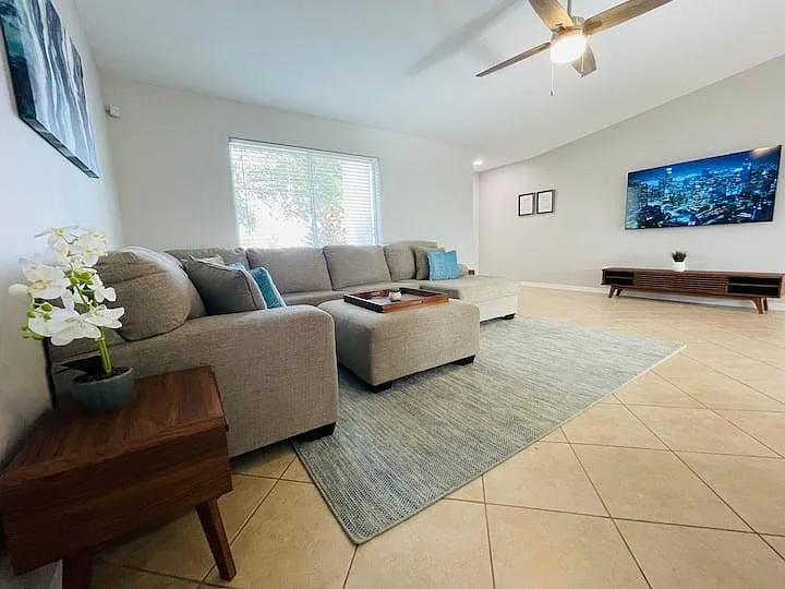 2552 Cisco Dr S — Photo 5