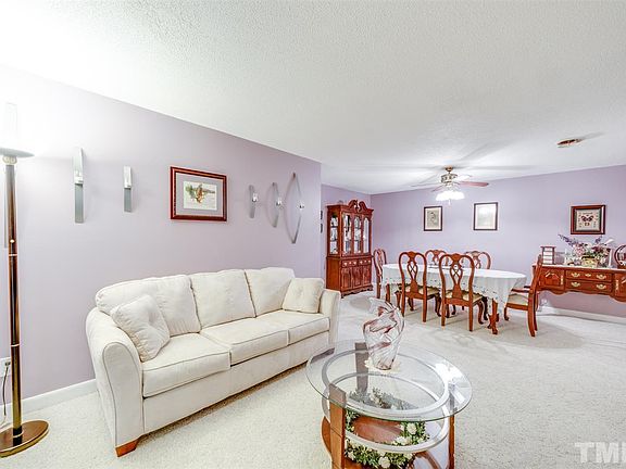2nd image of 2331 Oriole Dr