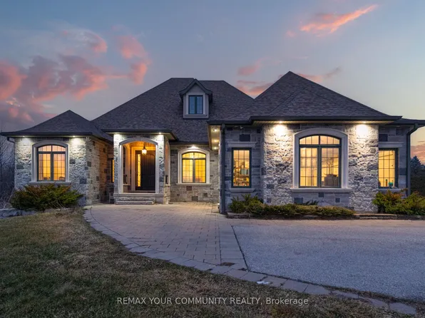 20111 Bathurst St, East Gwillimbury, ON L9N 1N3