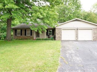 107 Oakmont Ct, Hopkinsville, KY 42240