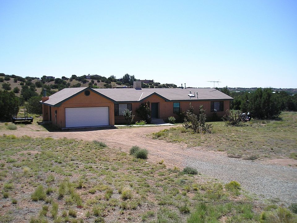 2.5 Acres!!