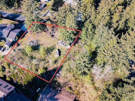 3rd image of 7714 182nd Ave E