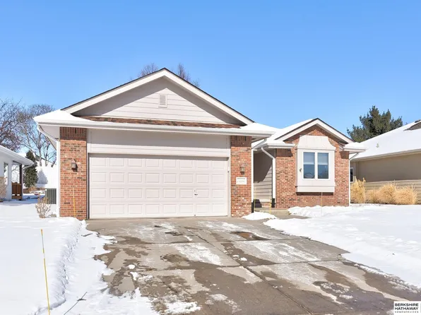 13506 Fowler Ave, Omaha, NE 68164