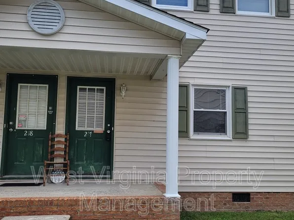581 Prosperity Rd #217, Mount Hope, WV 25880