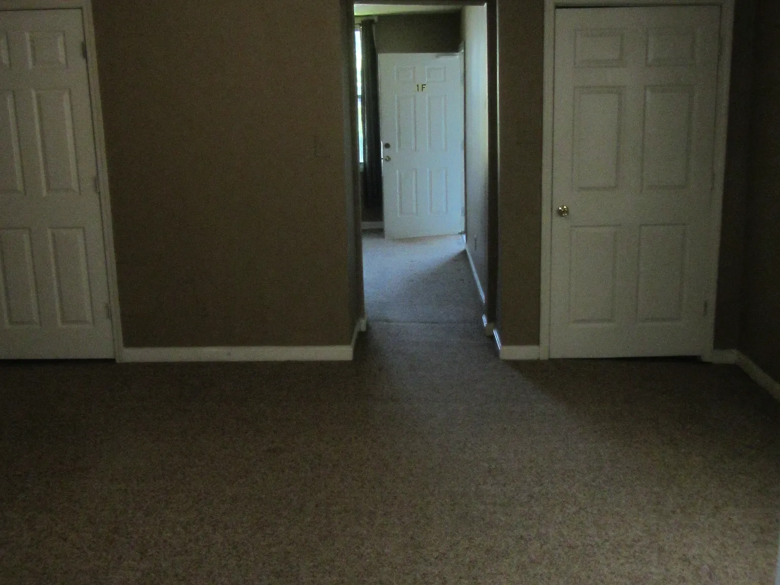 2 bed, 1000 sqft, $750 — Photo 3
