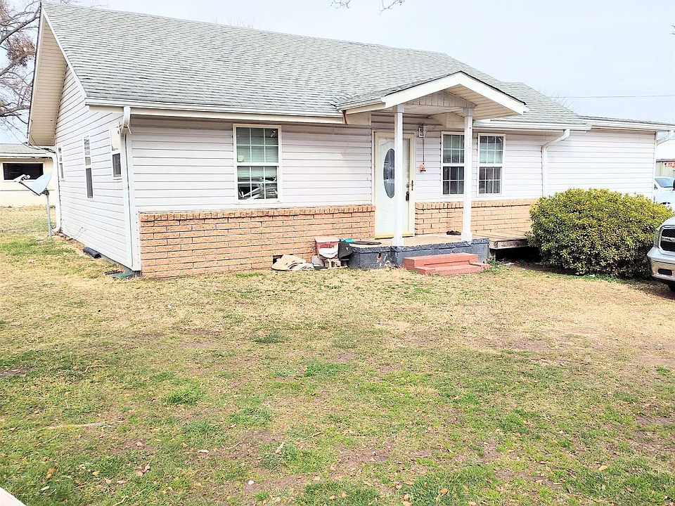 1st image of 7039 White Ave