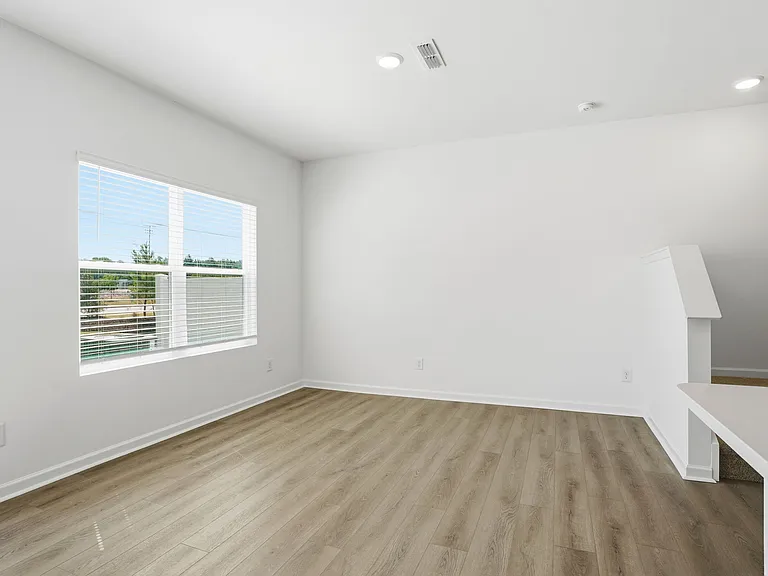 1505 Mirth Ct — Photo 9