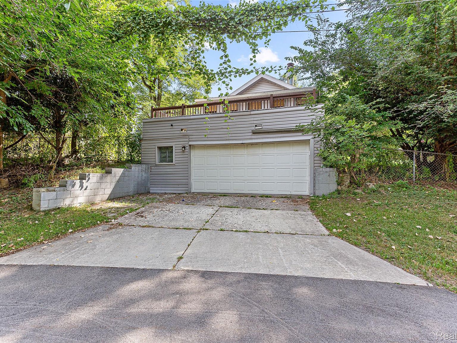 2550 Loon Lake Rd — Hickory Hill Golf Club