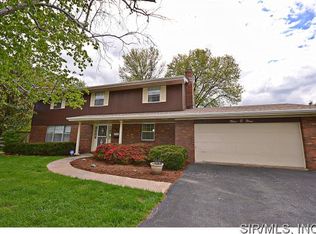 909 E 3rd St, O'Fallon, IL 62269