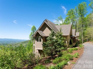 32 Timberwolf Ct, Asheville, NC 28804
