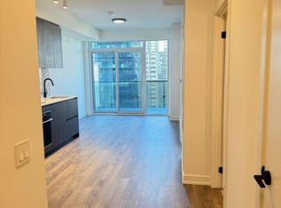 117 Broadway Ave #807, Toronto, ON M4P 1V2